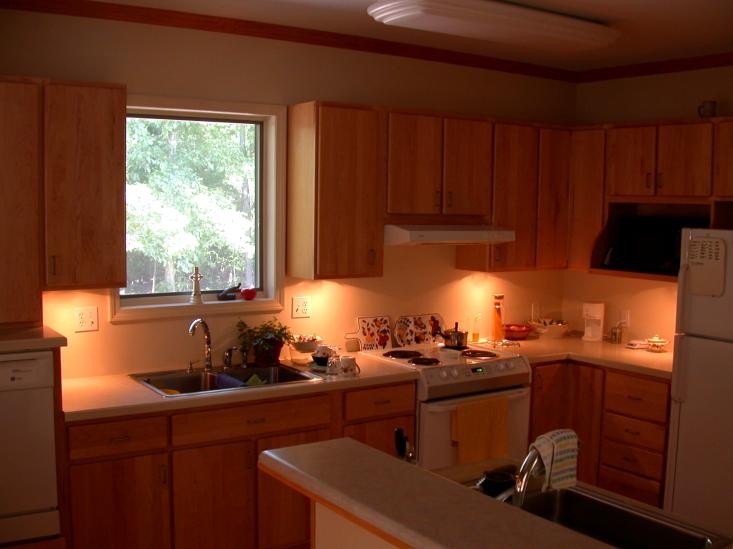 8 Kitchen counter lights